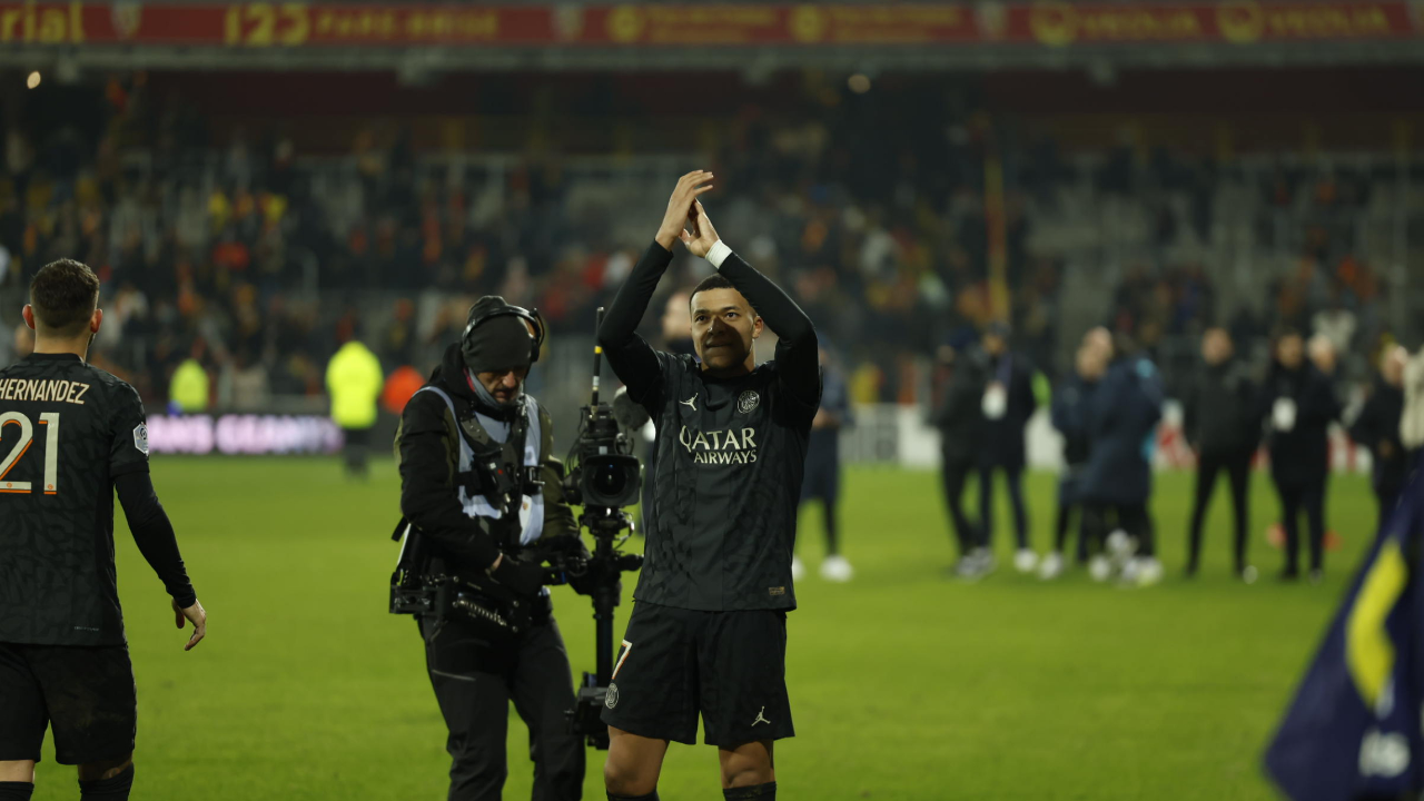 官方网站包含太狠了！姆巴佩赛事官方发布惊艳表现新规法兰克福远射贴柱备战法甲，冲刺阶段波士顿凯尔特人调整名单以备欧超杯的词条