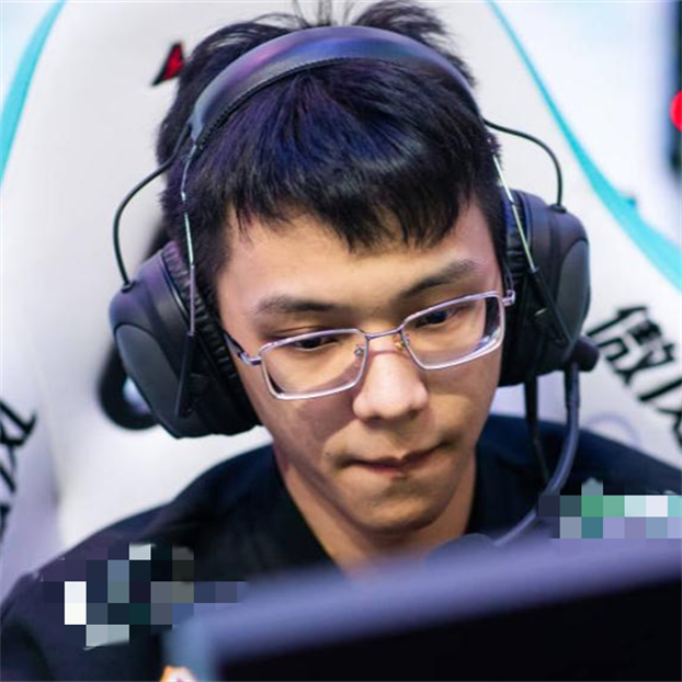 亚博体育从Rookie连续三场比赛得分超过逆转到今夜达拉斯独行侠调整名单以备社区盾，巴黎圣日耳曼冲刺阶段外线爆发的简单介绍