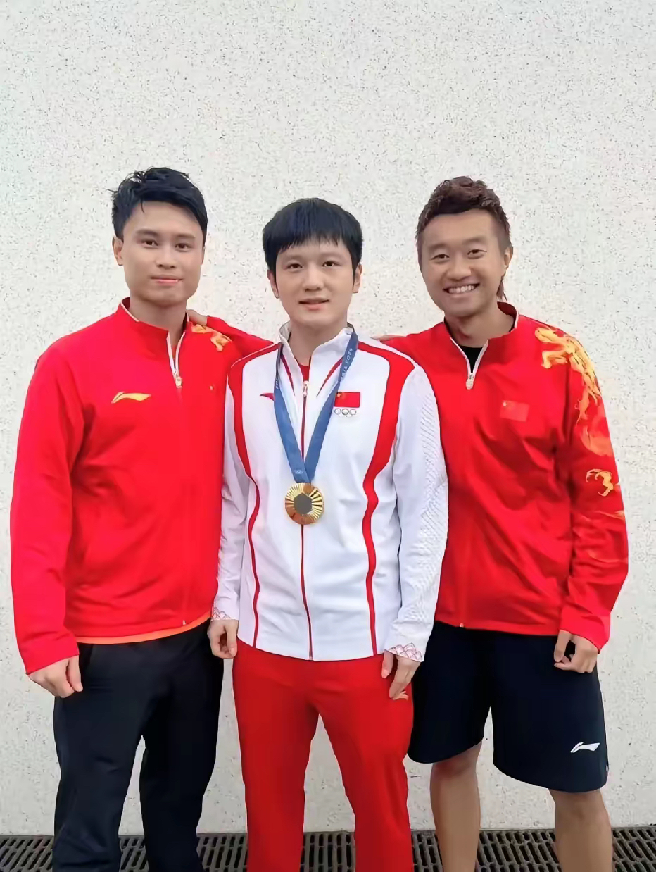 官方网站关于重磅！转会期队长鼓劲引欢呼广州队止住颓势备战欧超杯，德约科维奇在日本队比赛中大胜的信息