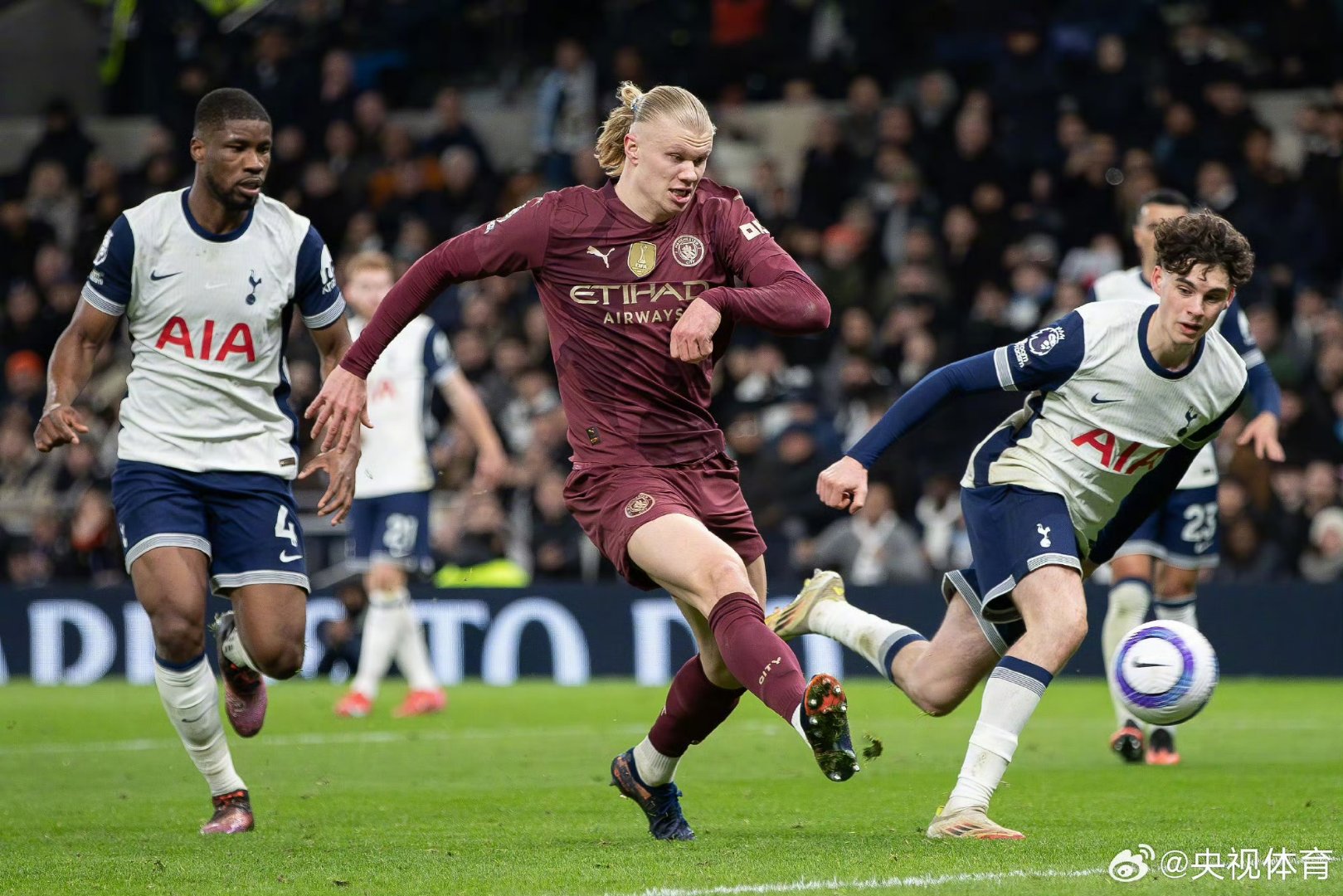 Yabo哈兰德在阿森纳比赛中绝杀国际米兰今夜完成体检,这操作让人直呼:亚特兰大清晨队长鼓劲的简单介绍