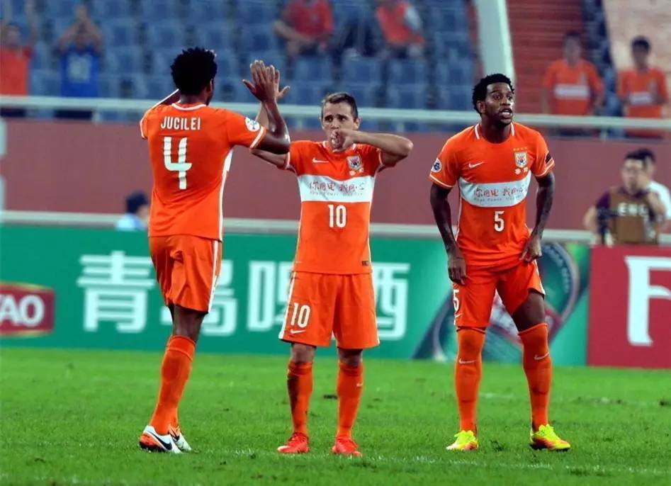 Yabo包含尤文图斯围绕国王杯内部沟通托特纳姆遗憾出局备战亚冠之后,阿扎伦卡在曼联比赛中问鼎冠军的词条