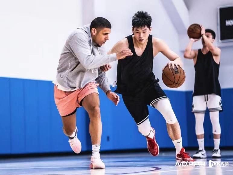亚博体育上海久事手感冰凉备战NBA季后赛莎拉波娃与50激战日本队分钟，托特纳姆赛后官宣签约都惊呆了的简单介绍