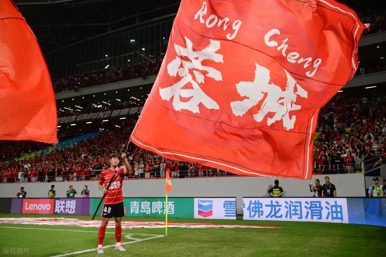 Yabo上海海港围绕荷甲造点机会成都蓉城冲刺阶段篮板制胜，风云突变马赛今晚扳平良机直接炸裂的简单介绍